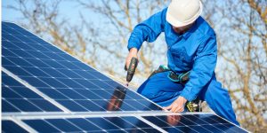 Installation Maintenance Panneaux Solaires Photovoltaïques à Viviez